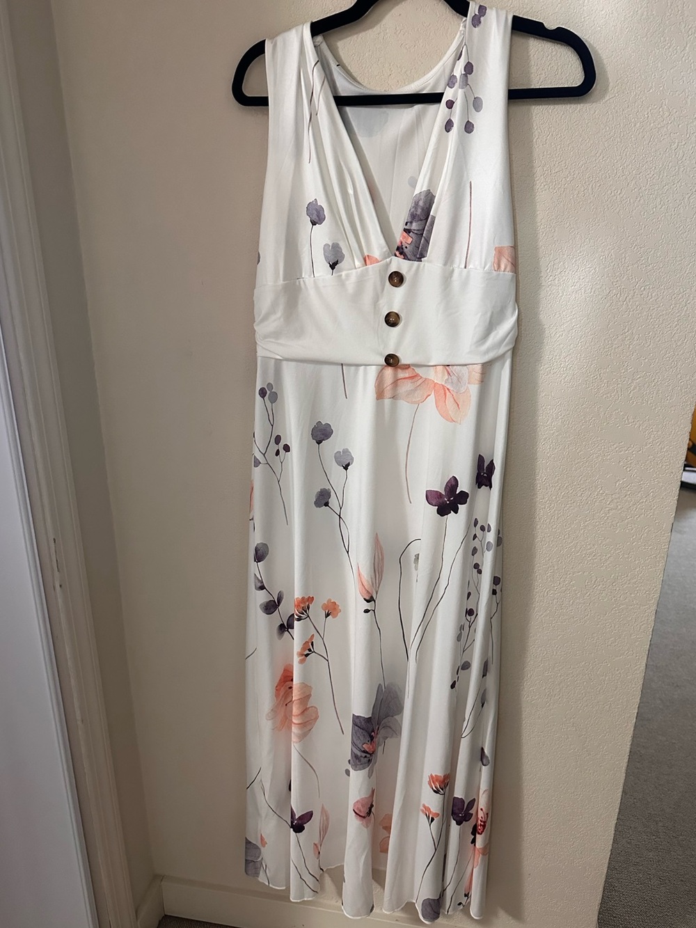 Women's White Floral Maxi Dress with V-Neck